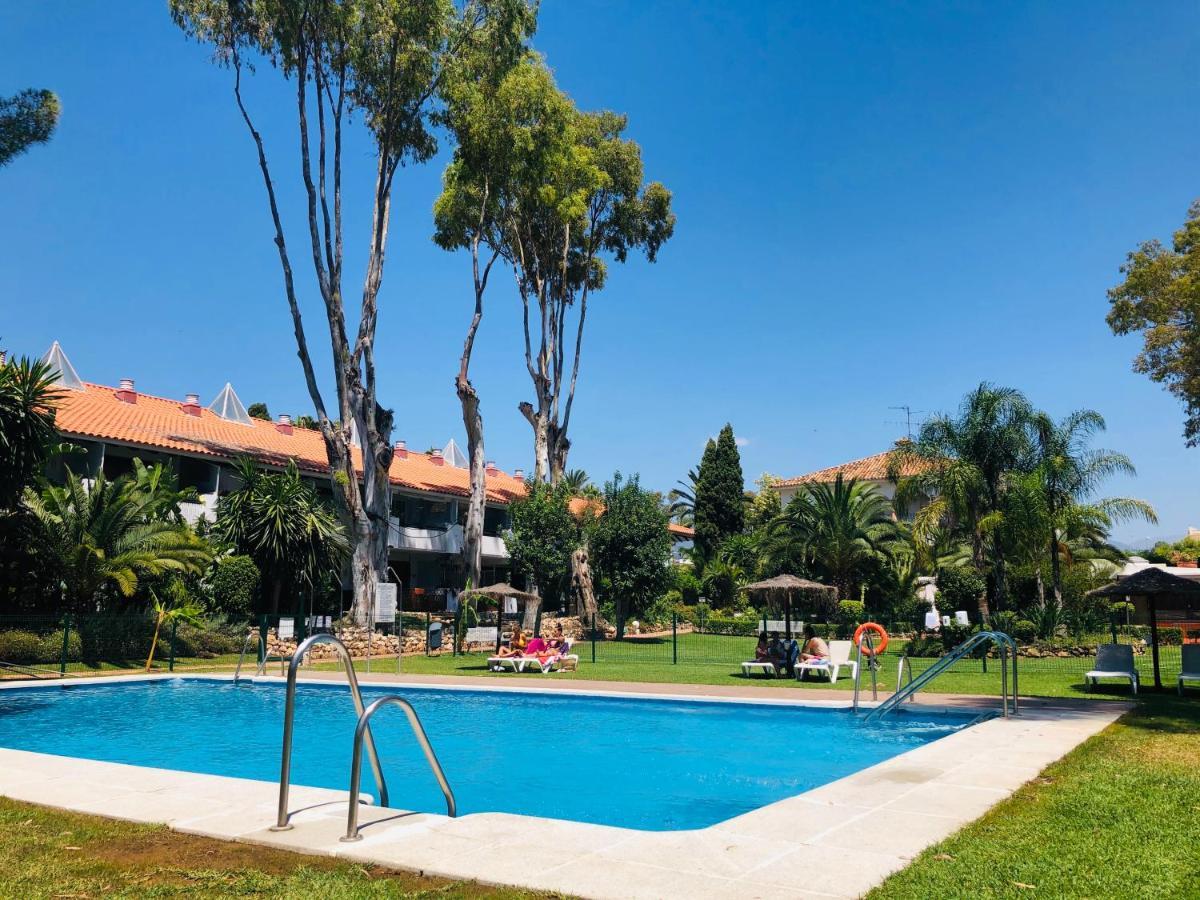 Puerto Banus Pol Suite Y Hada Suite Marbella Esterno foto