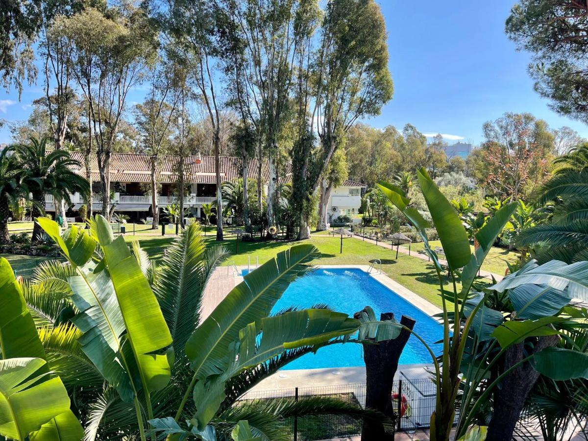 Puerto Banus Pol Suite Y Hada Suite Marbella Esterno foto