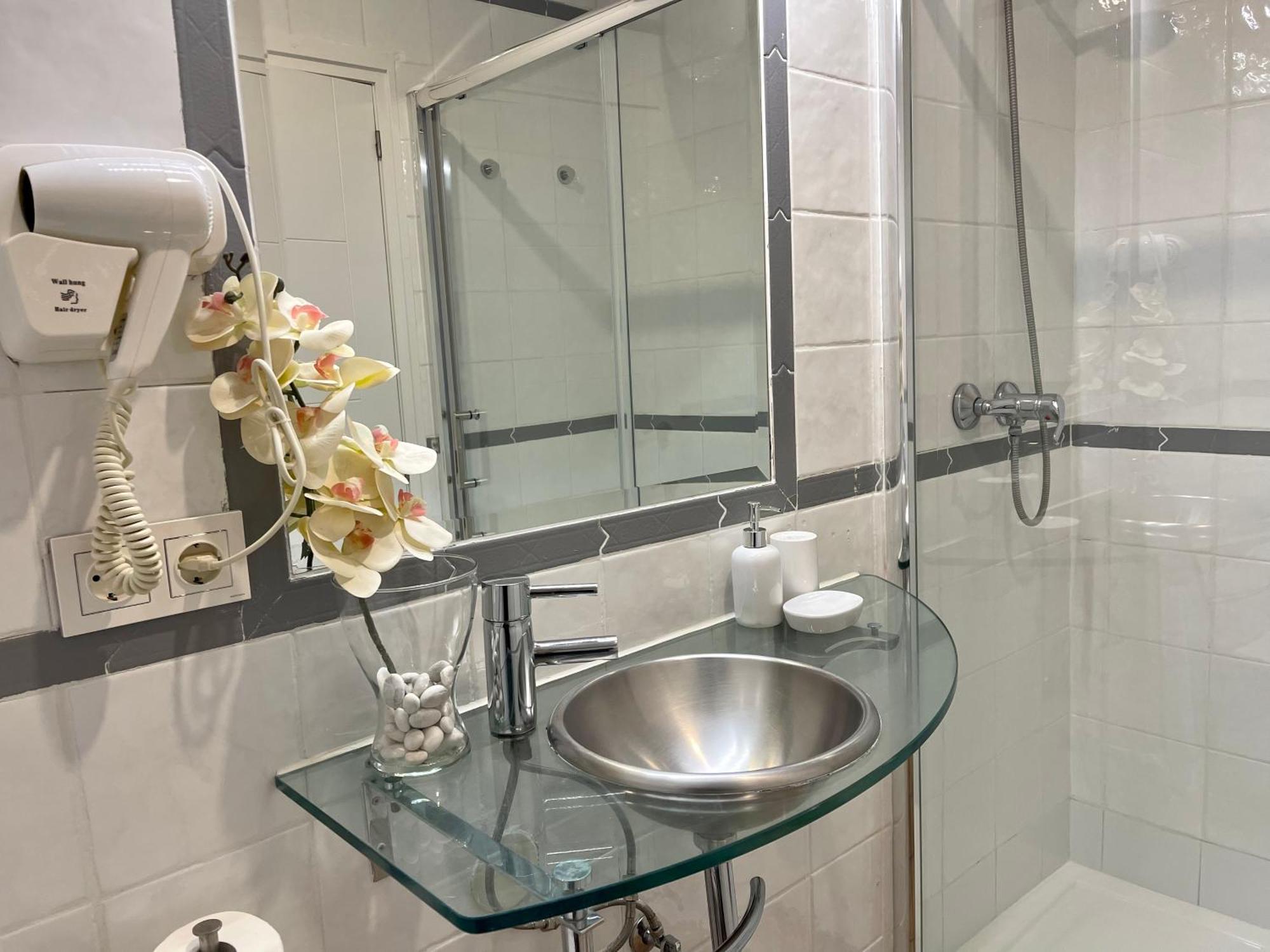 Puerto Banus Pol Suite Y Hada Suite Marbella Esterno foto